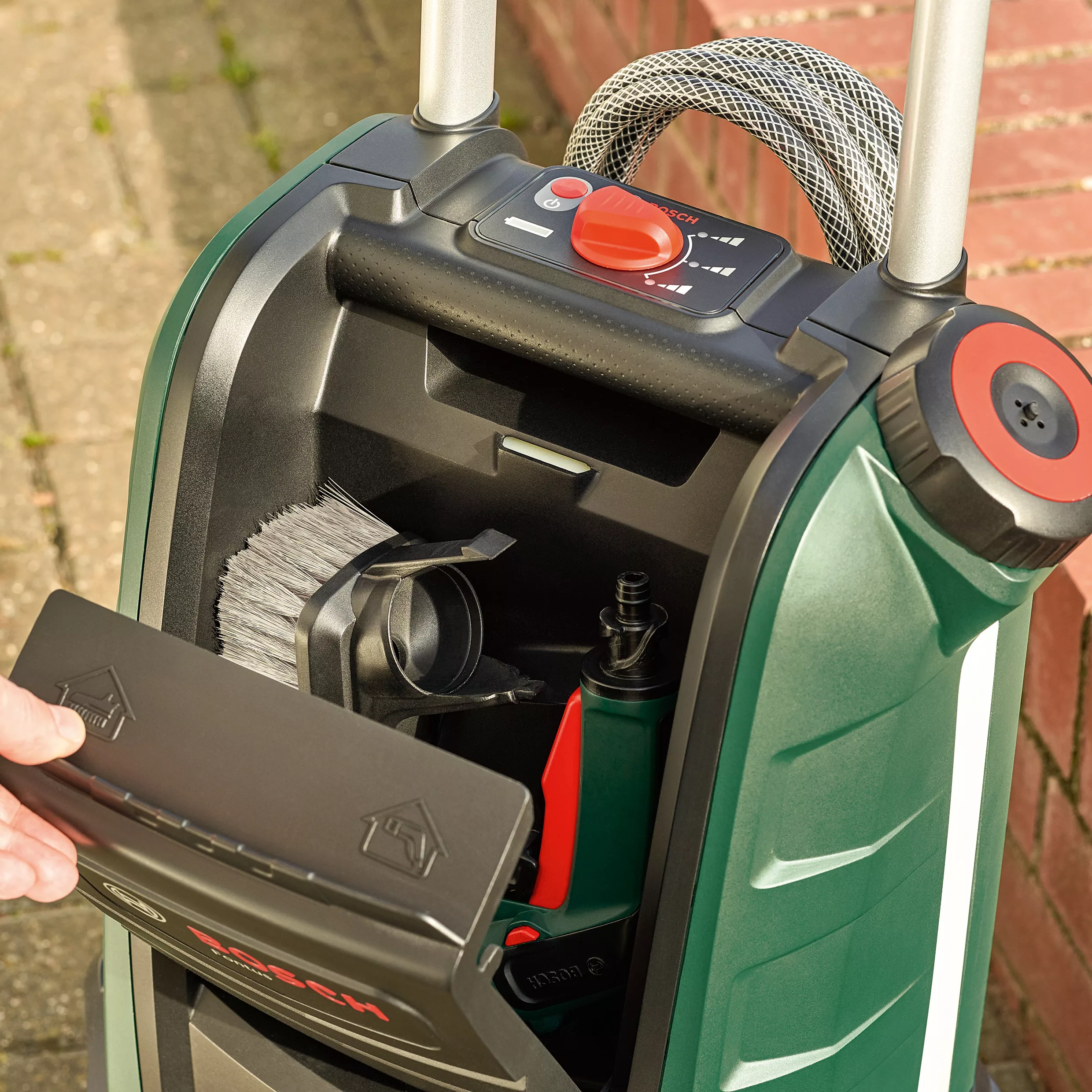 Bosch Power For All Cordless 18V Pressure Washer 9 Bosch Power For All Cordless 18V Pressure Washer - Image 9