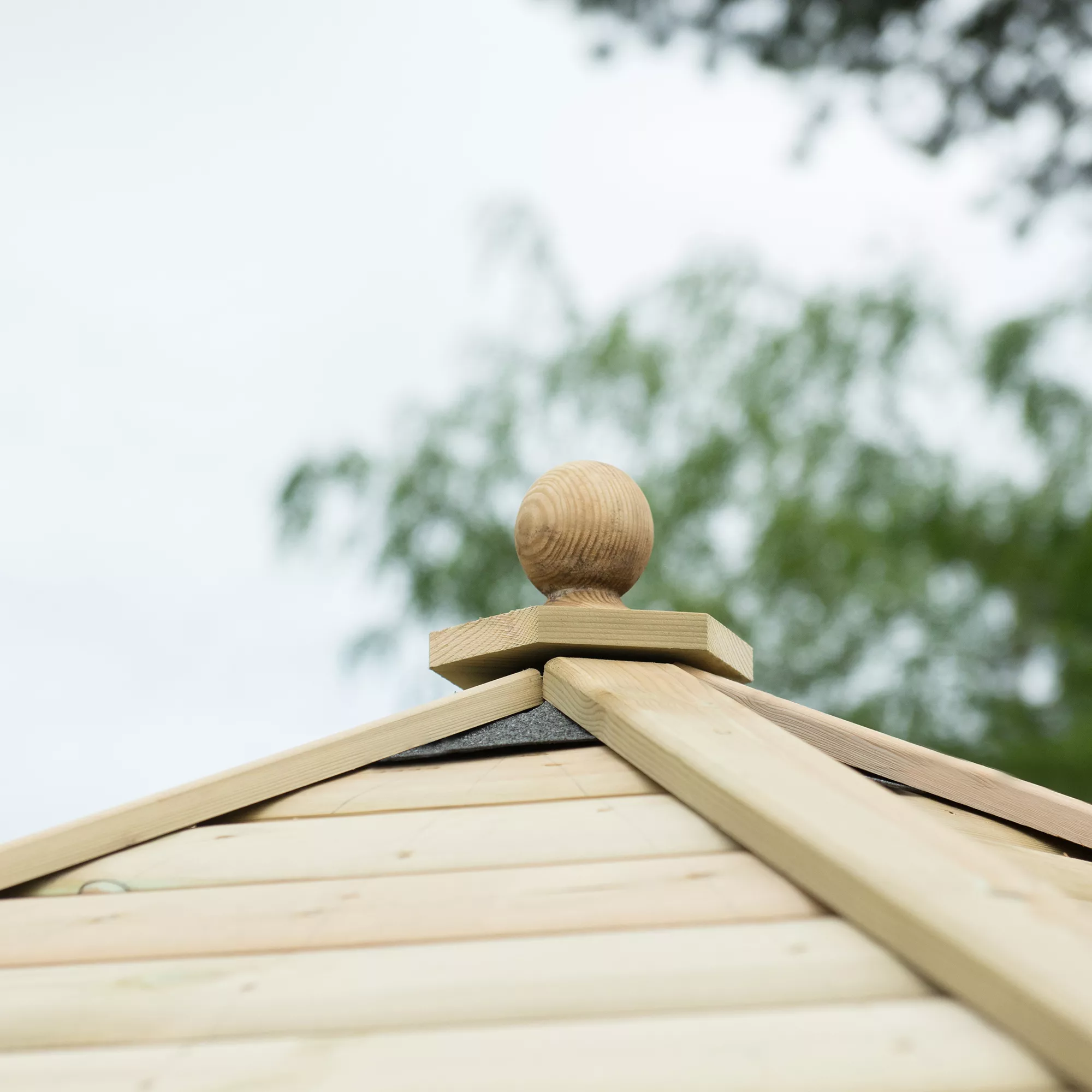 Forest Garden Premium Furnished Octagonal Gazebo, (W)5.27m (D)3.78m 8 Forest Garden Premium Furnished Octagonal Gazebo, (W)5.27m (D)3.78m - Image 8