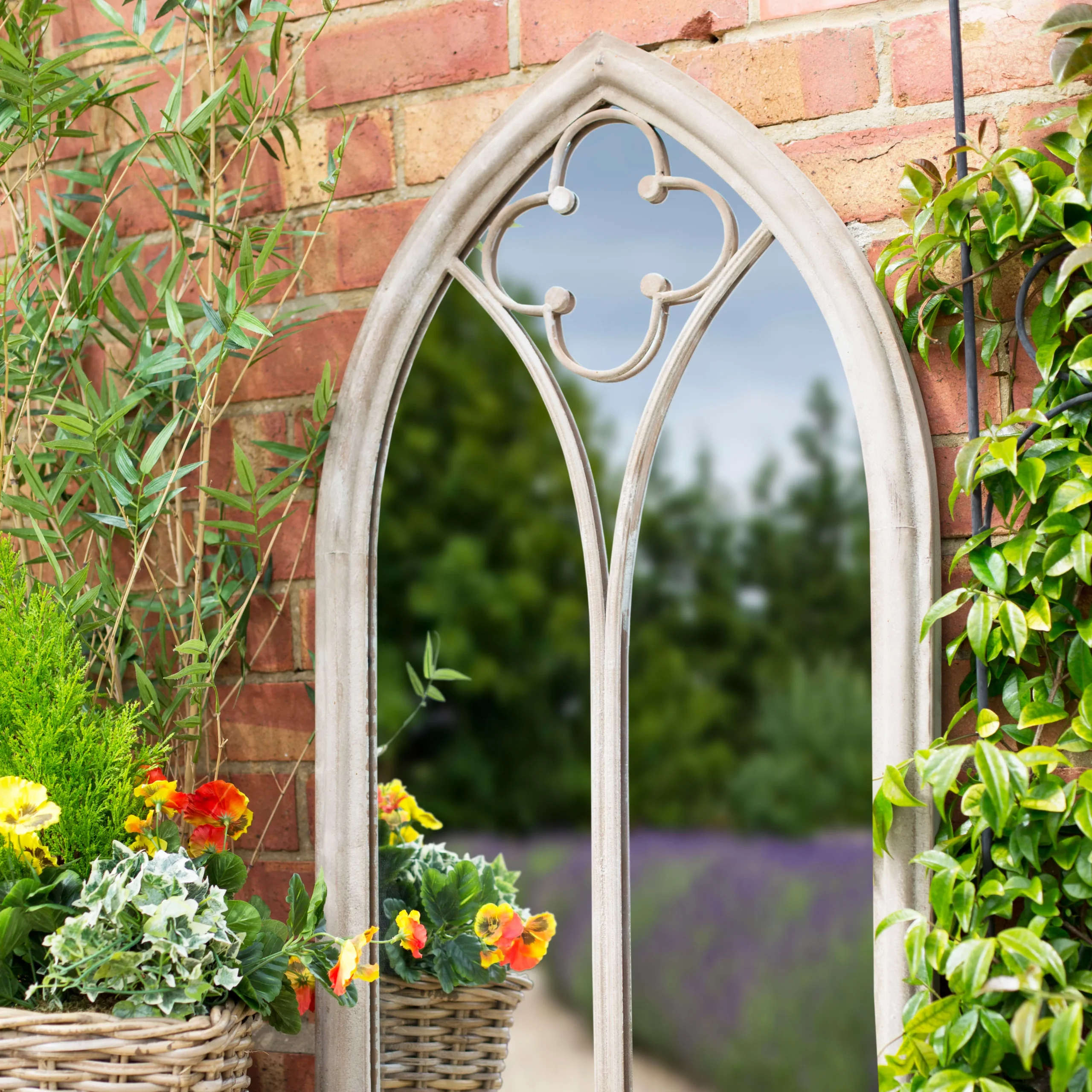 La Hacienda Aston & Wold Church Window Antique White Arch Framed Garden Mirror 1050mm X 560mm 2 La Hacienda Aston & Wold Church Window Antique White Arch Framed Garden Mirror 1050mm X 560mm - Image 2