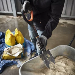 Magnusson Pointed D Handle Micro Shovel -Garden Tool Store magnusson pointed d handle micro shovel5059340086620 01i