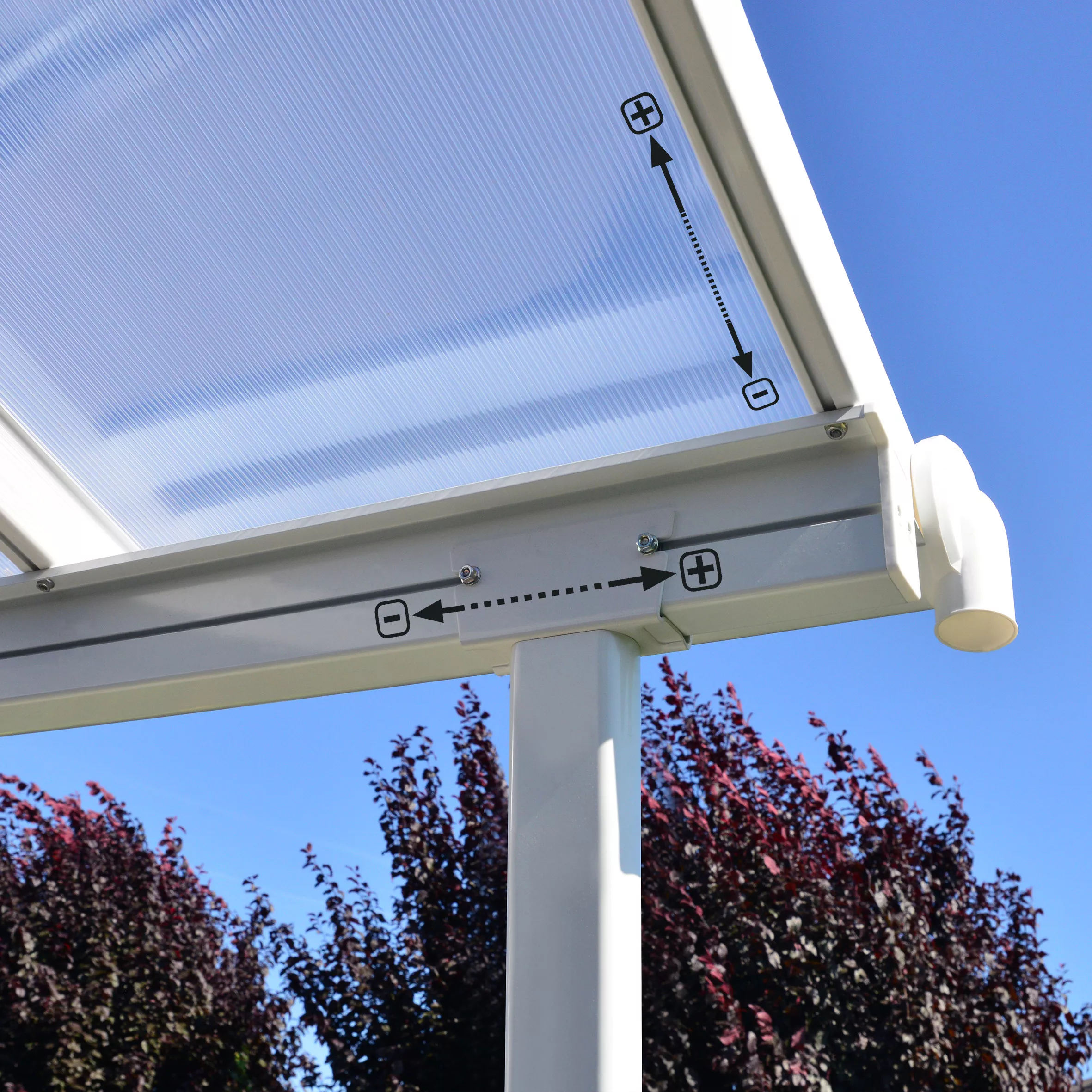 Palram - Canopia Sierra White Non-retractable Awning, (L)7.39m (H)3.05m (W)2.95m 7 Palram - Canopia Sierra White Non-retractable Awning, (L)7.39m (H)3.05m (W)2.95m - Image 7